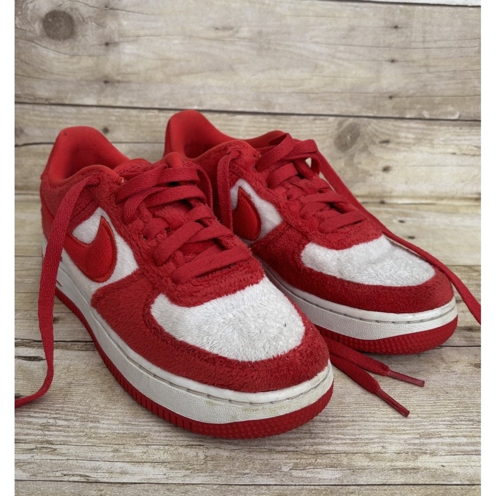 Nike Kids Red and White VALENTINES Sneakers